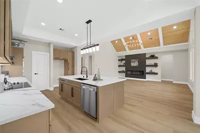 560 Quarter Horse Trail, Angleton, TX 77515 - Photo 11