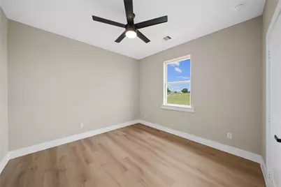 560 Quarter Horse Trail, Angleton, TX 77515 - Photo 19