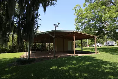 4649 County Road 929C, Brazoria, TX 77422 - Photo 11