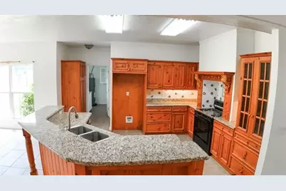 289 County Road 812, Buna, TX 77612 - Photo 5