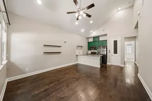 5434 Camaguey St, Houston, TX 77023 - Photo 3
