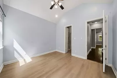 5434 Camaguey Street, Houston, TX 77023 - Photo 9
