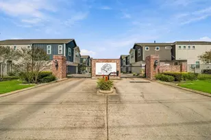 5434 Camaguey St, Houston, TX 77023 - Photo 19
