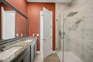 5434 Camaguey St, Houston, TX 77023 - Photo 11