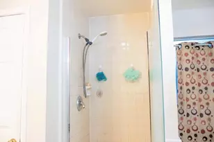 14503 Heagans Ct, Sugar Land, TX 77498 - Photo 7