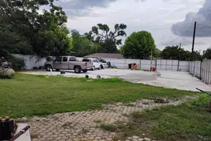 7445 Laura Koppe Rd, Houston, TX 77028 - Photo 3