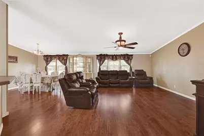 3233 Clarksville Street, La Porte, TX 77571 - Photo 17