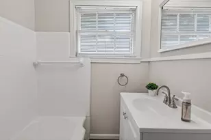 8323 Bonner Dr, Houston, TX 77017 - Photo 19