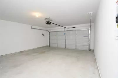 12218 Deep Stream Ln, Houston, TX 77067 - Photo 9