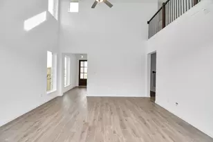 7823 Clover Gully Ln, Katy, TX 77493 - Photo 9