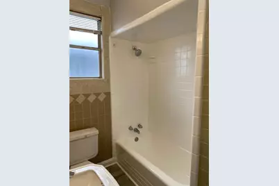 2781 Sabine Pass Avenue, Beaumont, TX 77701 - Photo 5