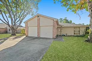 10021 Emerald Creek Dr, Houston, TX 77070 - Photo 3