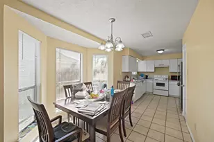 10021 Emerald Creek Dr, Houston, TX 77070 - Photo 9