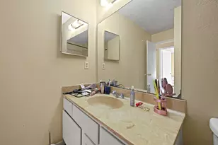 10021 Emerald Creek Dr, Houston, TX 77070 - Photo 15