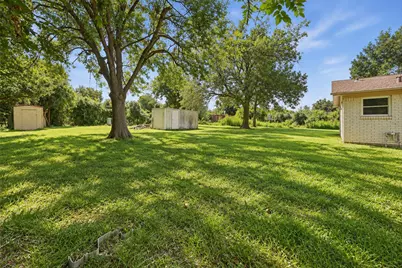 262 Oakland Street, Baytown, TX 77520 - Photo 29