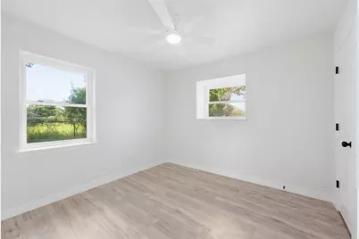 262 Oakland Street, Baytown, TX 77520 - Photo 15