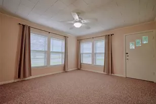 9402 Line St, Needville, TX 77461 - Photo 5
