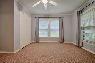 9402 Line St, Needville, TX 77461 - Photo 17
