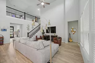 155 Renodes Garden Ln, Tomball, TX 77375 - Photo 9
