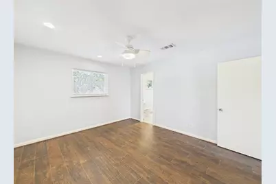 5627 Winsome Lane, Houston, TX 77057 - Photo 23