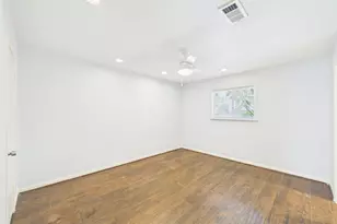 5627 Winsome Ln, Houston, TX 77057 - Photo 21