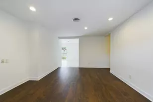 5627 Winsome Ln, Houston, TX 77057 - Photo 7