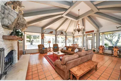 5523 Ehrman Lake Lane, Wallis, TX 77485 - Photo 19