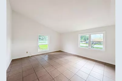 703 Midland Court, Houston, TX 77060 - Photo 3