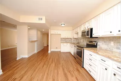 738 Country Place Drive Drive #C, Houston, TX 77079 - Photo 19