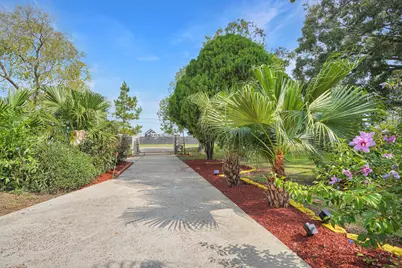 4920 Almeda Genoa Road, Houston, TX 77048 - Photo 25