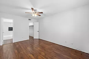 5534 Beverly Hill St, Houston, TX 77056 - Photo 19