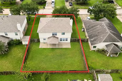 5811 Village Grove Drive, Pearland, TX 77581 - Photo 13