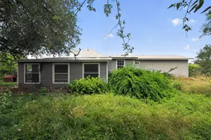217 Co Rd 373, Uvalde, TX 78801 - Photo 39