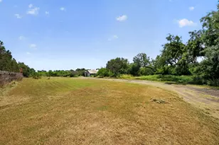 217 Co Rd 373, Uvalde, TX 78801 - Photo 33