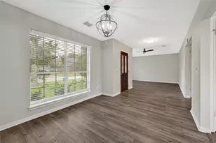 3906 Greenwood Dr, Pearland, TX 77584 - Photo 5