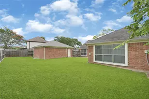 3906 Greenwood Dr, Pearland, TX 77584 - Photo 25