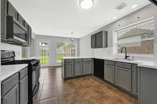 3906 Greenwood Dr, Pearland, TX 77584 - Photo 13