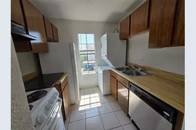 8323 Wilcrest Drive #8004, Houston, TX 77072 - Photo 5