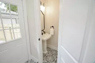 12511 Nova Dr, Houston, TX 77077 - Photo 25