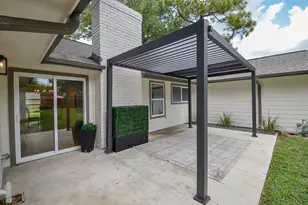 12511 Nova Dr, Houston, TX 77077 - Photo 27