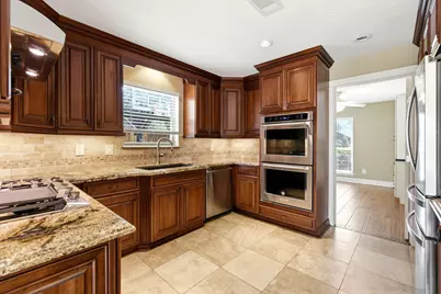 3726 Autumn Lane, Baytown, TX 77521 - Photo 17