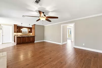 3726 Autumn Lane, Baytown, TX 77521 - Photo 11