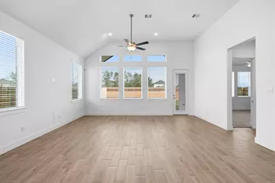 25103 Bison Creek Loop, Katy, TX 77493 - Photo 9