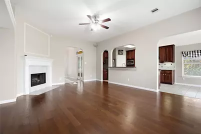 2344 Autumn Mist Lane, League City, TX 77573 - Photo 9