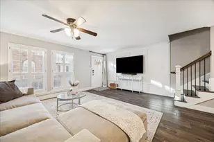 2415 Jamestown Mall, Houston, TX 77057 - Photo 9