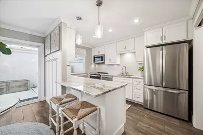 2415 Jamestown Mall #23, Houston, TX 77057 - Photo 17