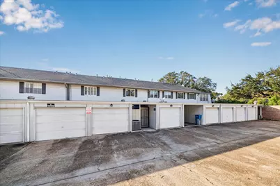 2415 Jamestown Mall #23, Houston, TX 77057 - Photo 41