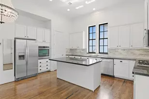 2702 Cortlandt St, Houston, TX 77008 - Photo 19