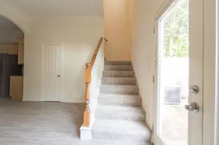 13014 Gentryside Ct, Houston, TX 77077 - Photo 11