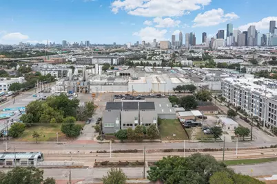 3513 Bell Street, Houston, TX 77003 - Photo 7